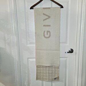 GIVENCHY 4G Monogram Intarsia-Knit Logo Scarf - Wool/Cashmere